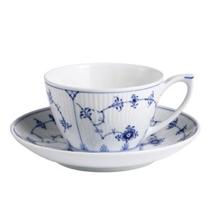 Royal Copenhagen Teetasse mit Untertasse, geriffelt, 24 ml, Blau im Sale